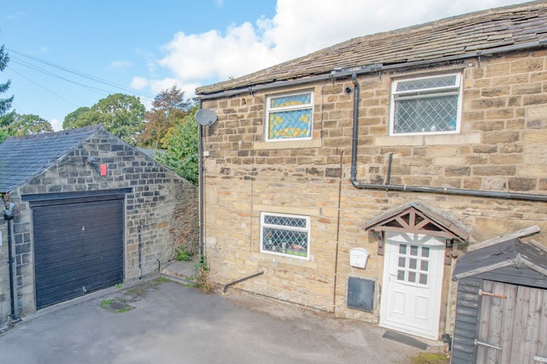 Click the photo for more details of School Street, Steeton