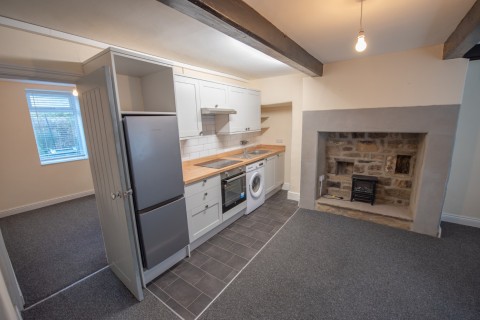 Click the photo for more details of & 18a Briggate, Silsden