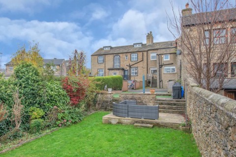 Click the photo for more details of Keighley Road, 15 Keighley Road, Cross Hills