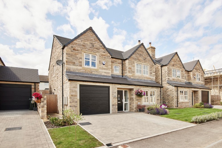 Click the photo for more details of Bolton Road, Silsden