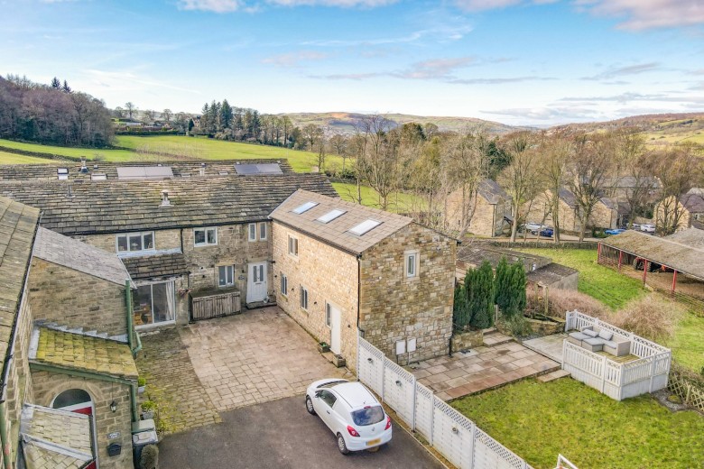 Click the photo for more details of Coppy Road, Steeton