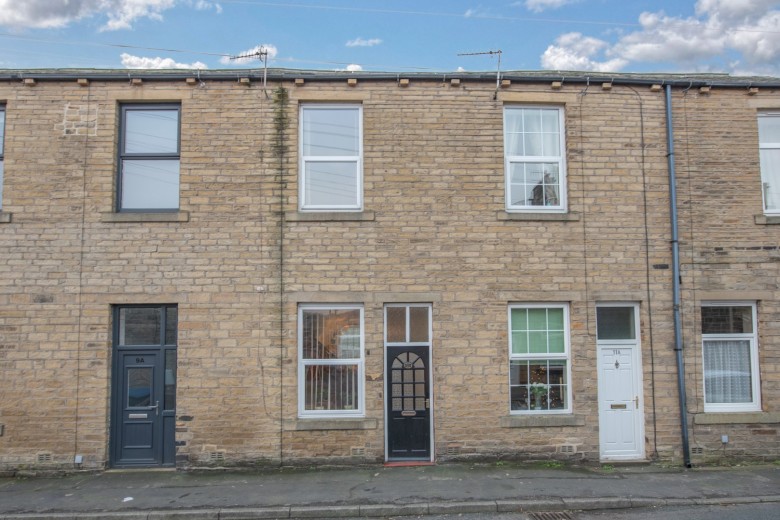 Click the photo for more details of Aire Street, Cross Hills