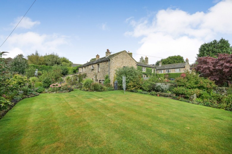 Click the photo for more details of Croft Barn, Kildwick