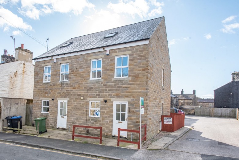 Click the photo for more details of Aire View, Silsden